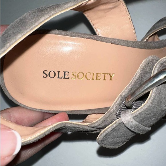 Sole Society Gray Suede 3 strap Sandals size‎ 8.5 - Picture 5 of 6